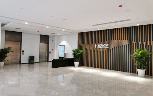 龙湖蓝海引擎产业园大堂